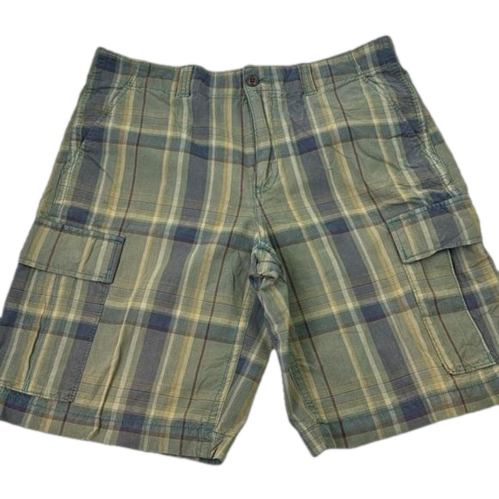 Eddie Bauer Men's green plaid outdoor hiking casual cargo shorts